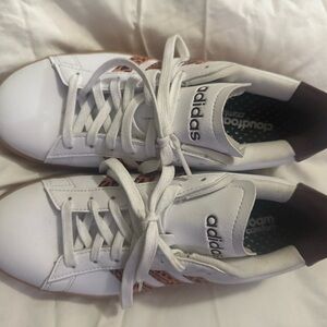 Adidas White and Brown animal print Lace-Up Shoes‎ athletic comfort casual indie